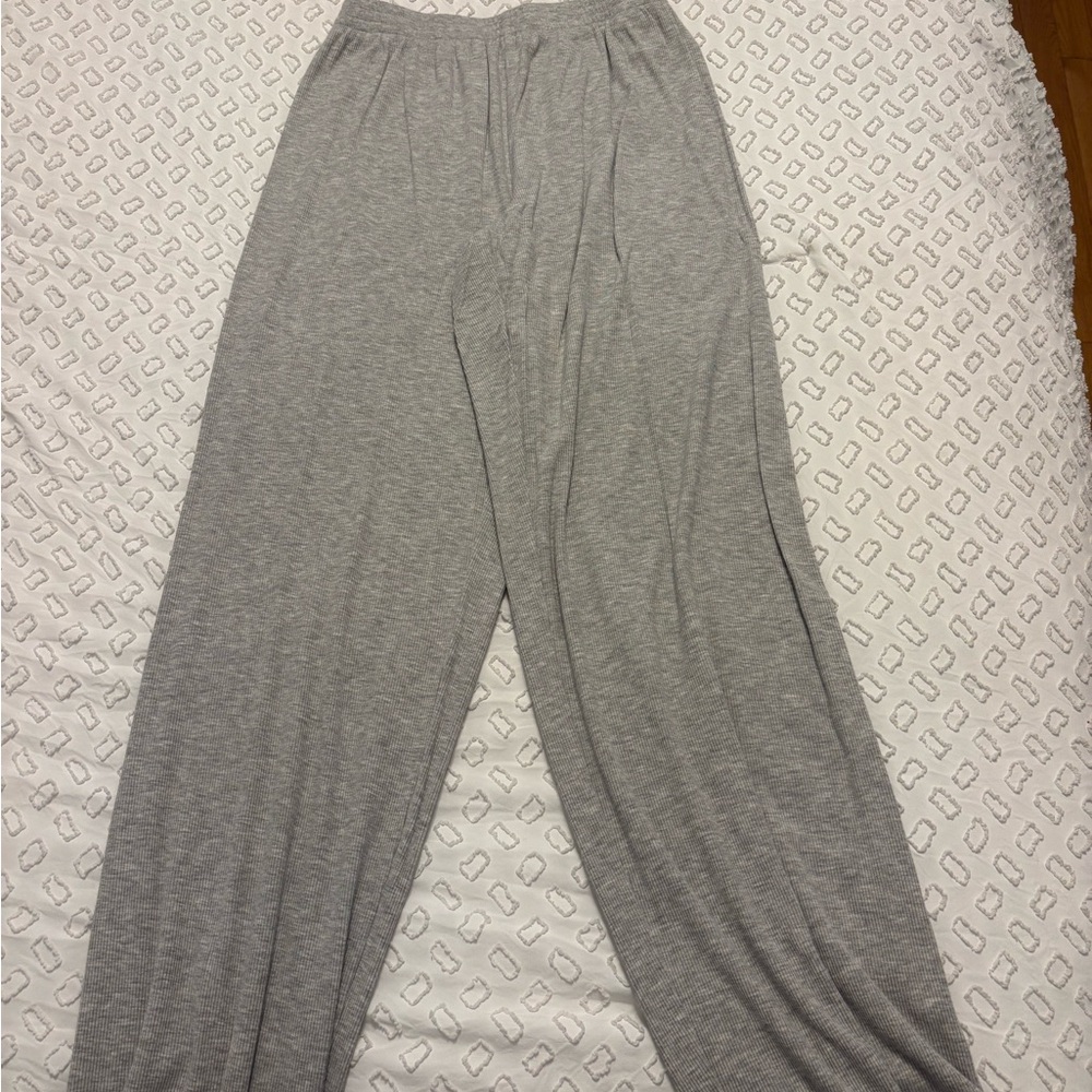 Aritzia Gray Lounge Pants